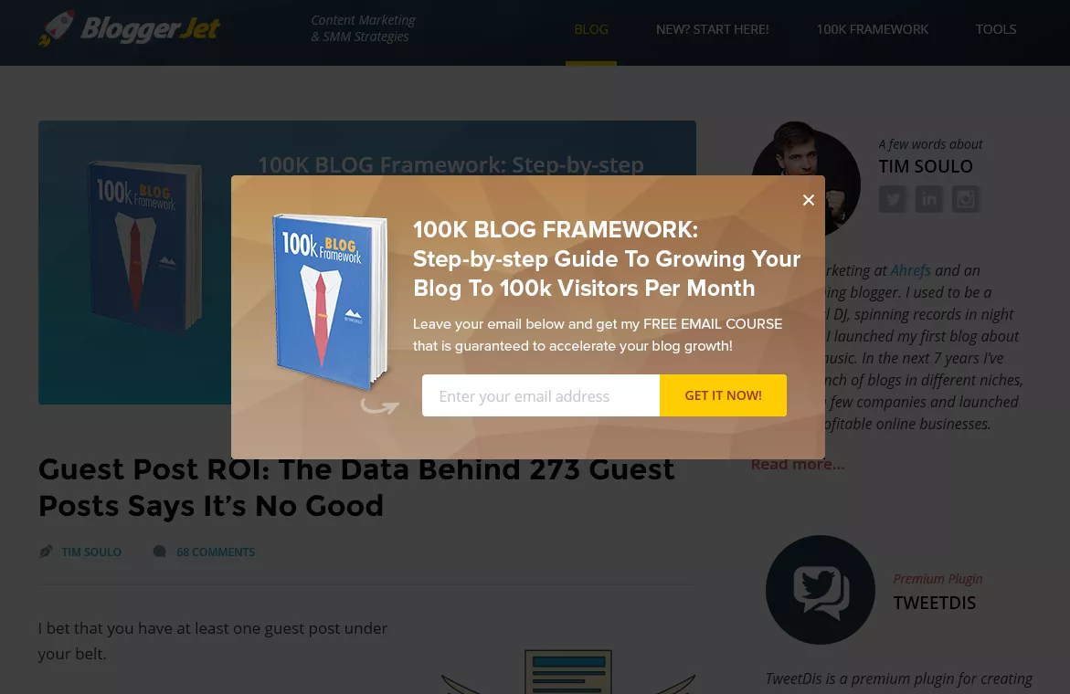 Pop-up ad for blog growth guide.