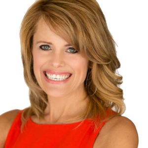 Woman, smiling, recommends FunnelDash.